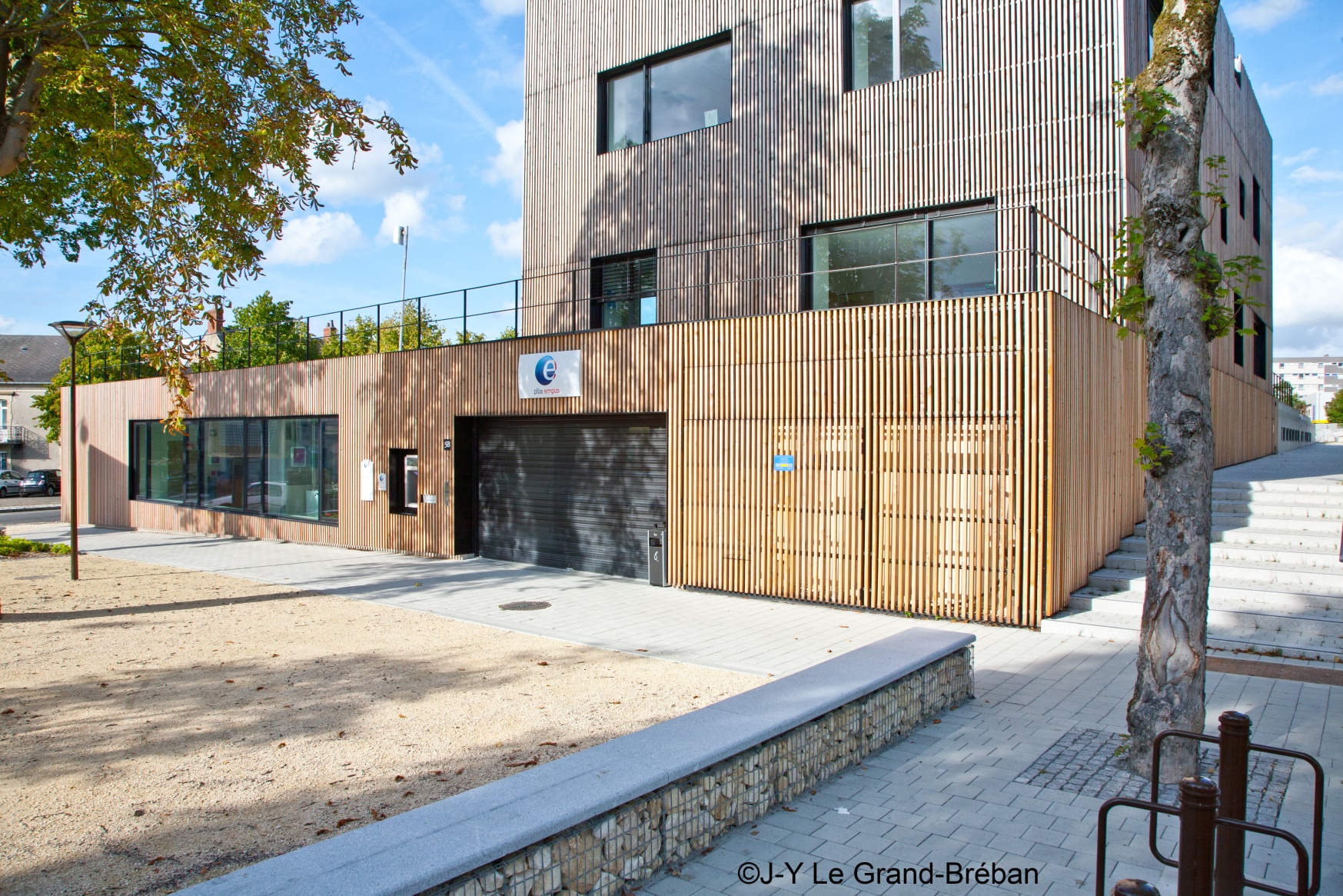 Une reconversion durable et réussie Ecoquartier Baudens Bourges (18)