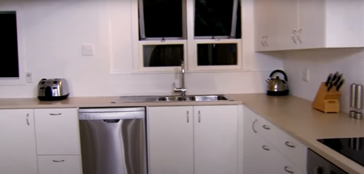 Flat Pack Kitchen Price List [2024] Specifier