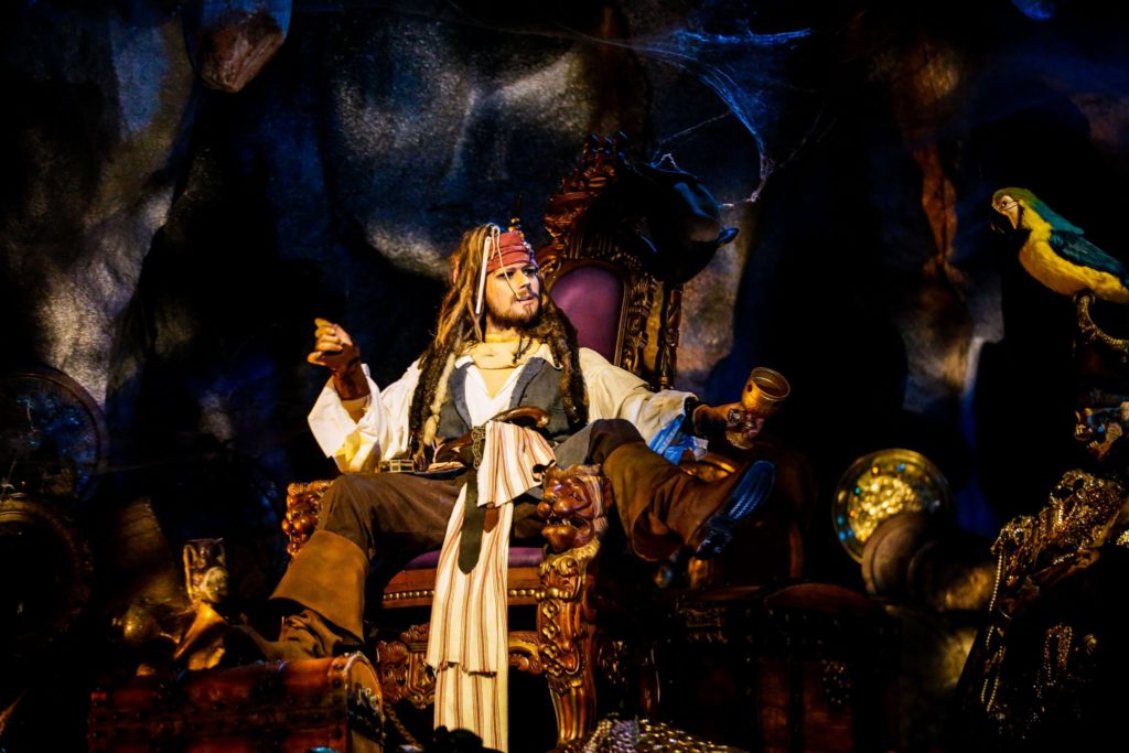 ED92 Lyrics Yo Ho (A pirate's life for me) Pirates of the Caribbean