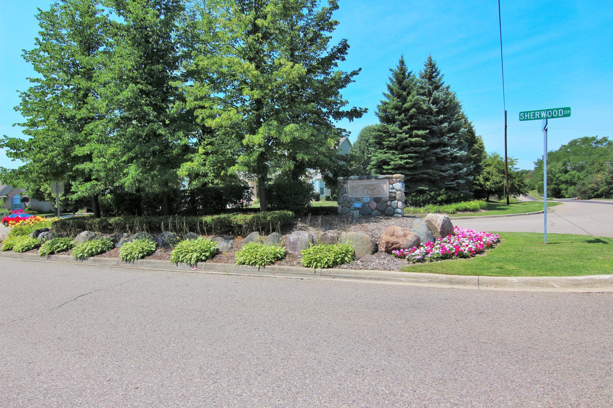 Sherwood Hills in Grand Blanc, MI Ed