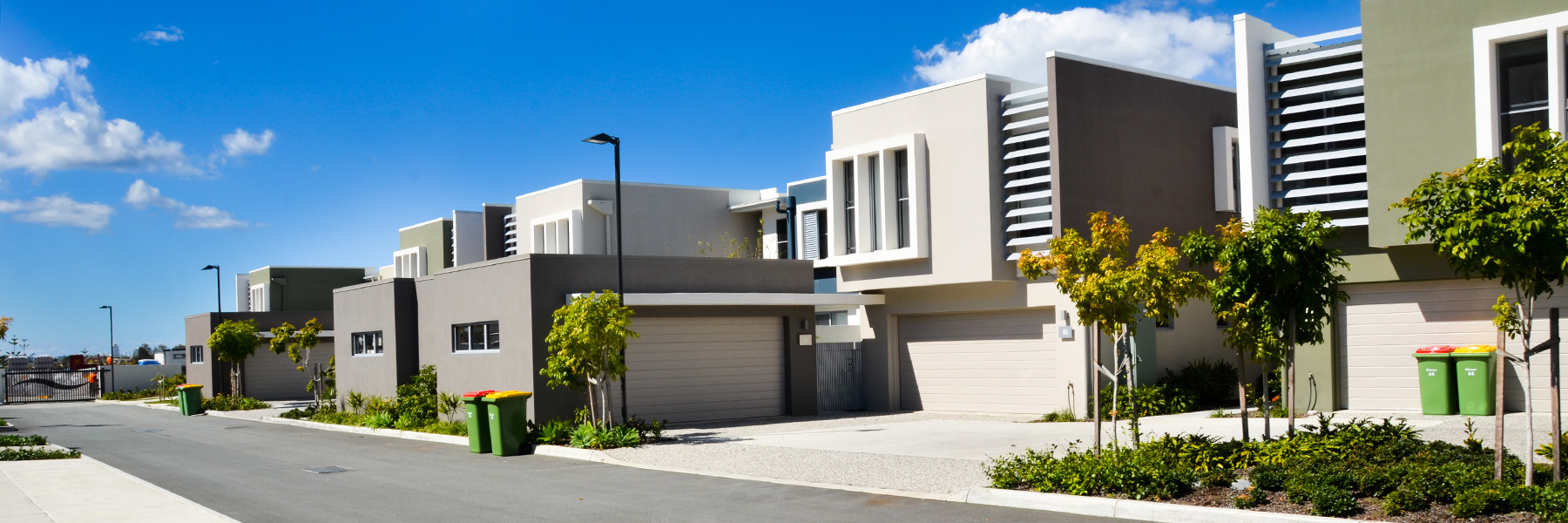 Edgewater on Varsity Waterfront Apartments on Lake Orr