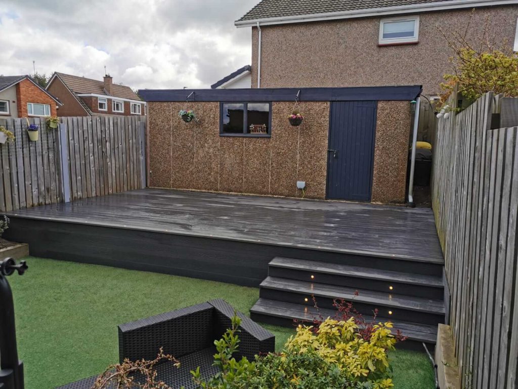Edinburgh Decking Builders l Timber & Composite Decking Edinburgh