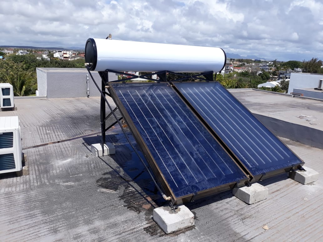 Flat plate solar water heater 300L (Ref FPN 300) Edison Integrated Ltd