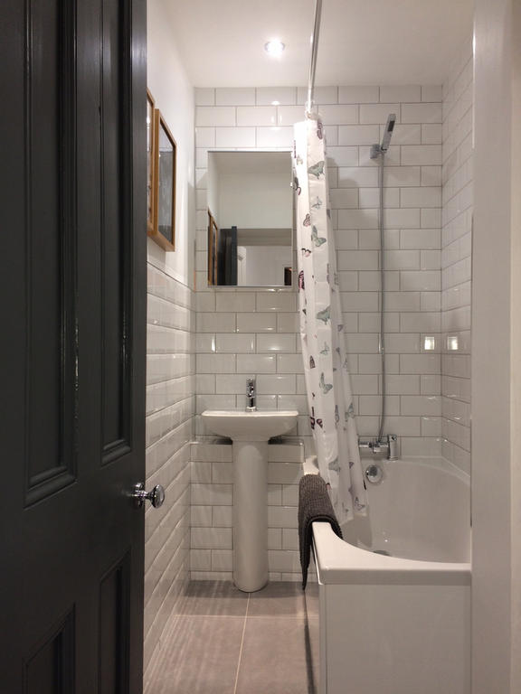 Edinburgh Apartments 1 Bd Refurbished Apt,