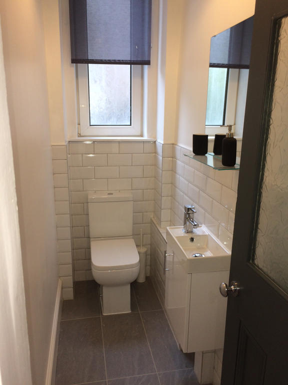 Edinburgh Apartments 1 Bd Refurbished Apt,