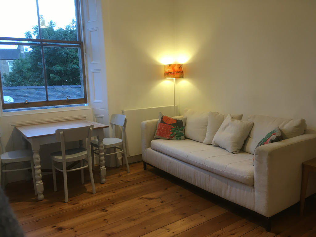 Edinburgh Apartments Compact 2 Bedroom City Flat, Meadows / City Centre