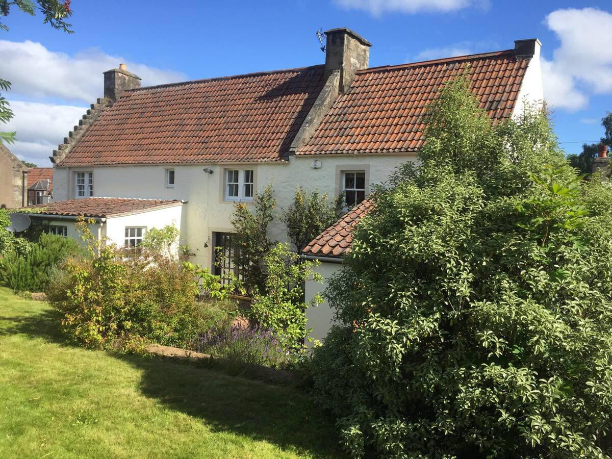 Fife Apartments Falkland House, Falkland