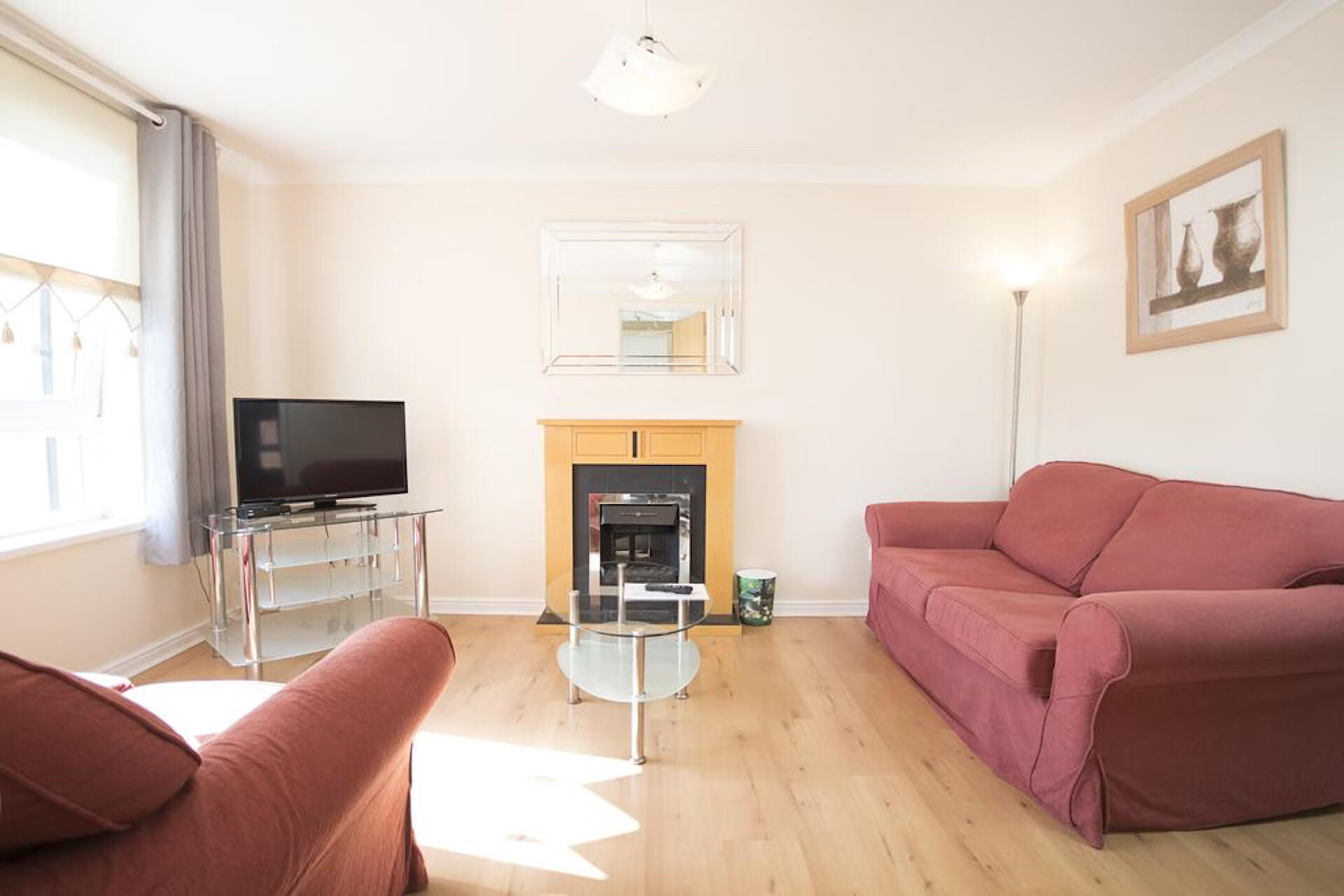 Edinburgh Apartments Lochend Serviced Apartments, Leith