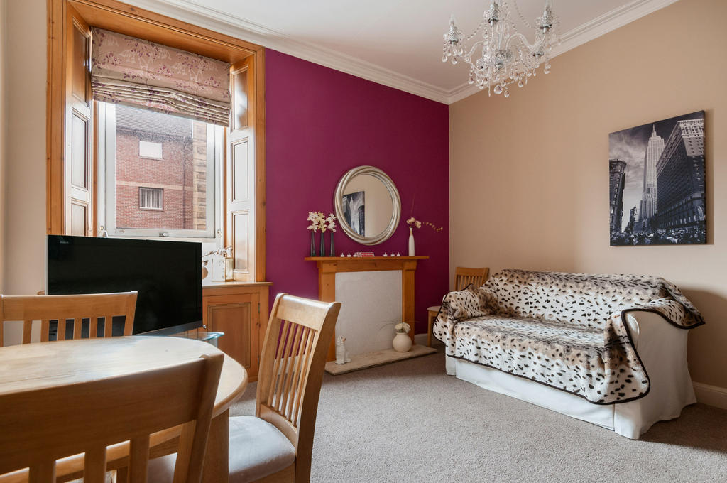 Edinburgh Apartments Modern Albion Apartment, Easter Road