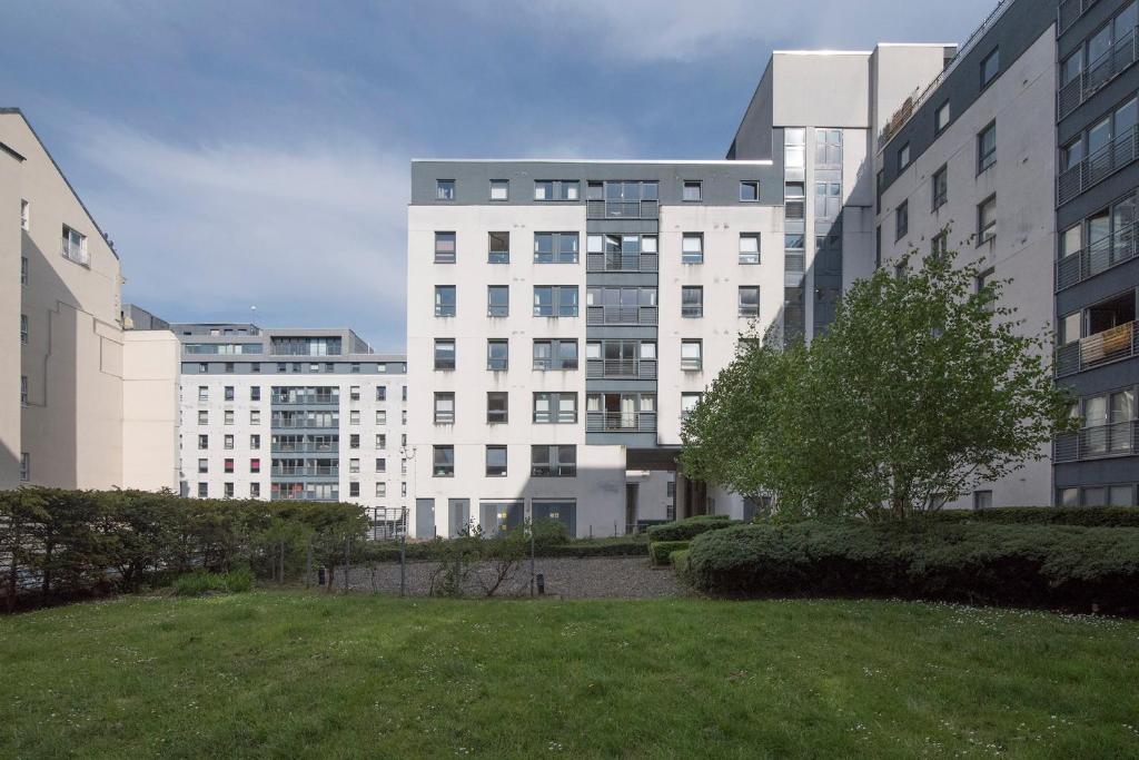 Glasgow Apartments Wallace St Apartment, Tradeston