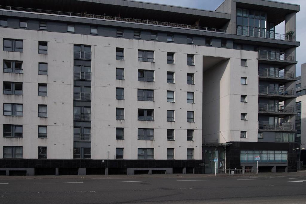 Glasgow Apartments Wallace St Apartment, Tradeston