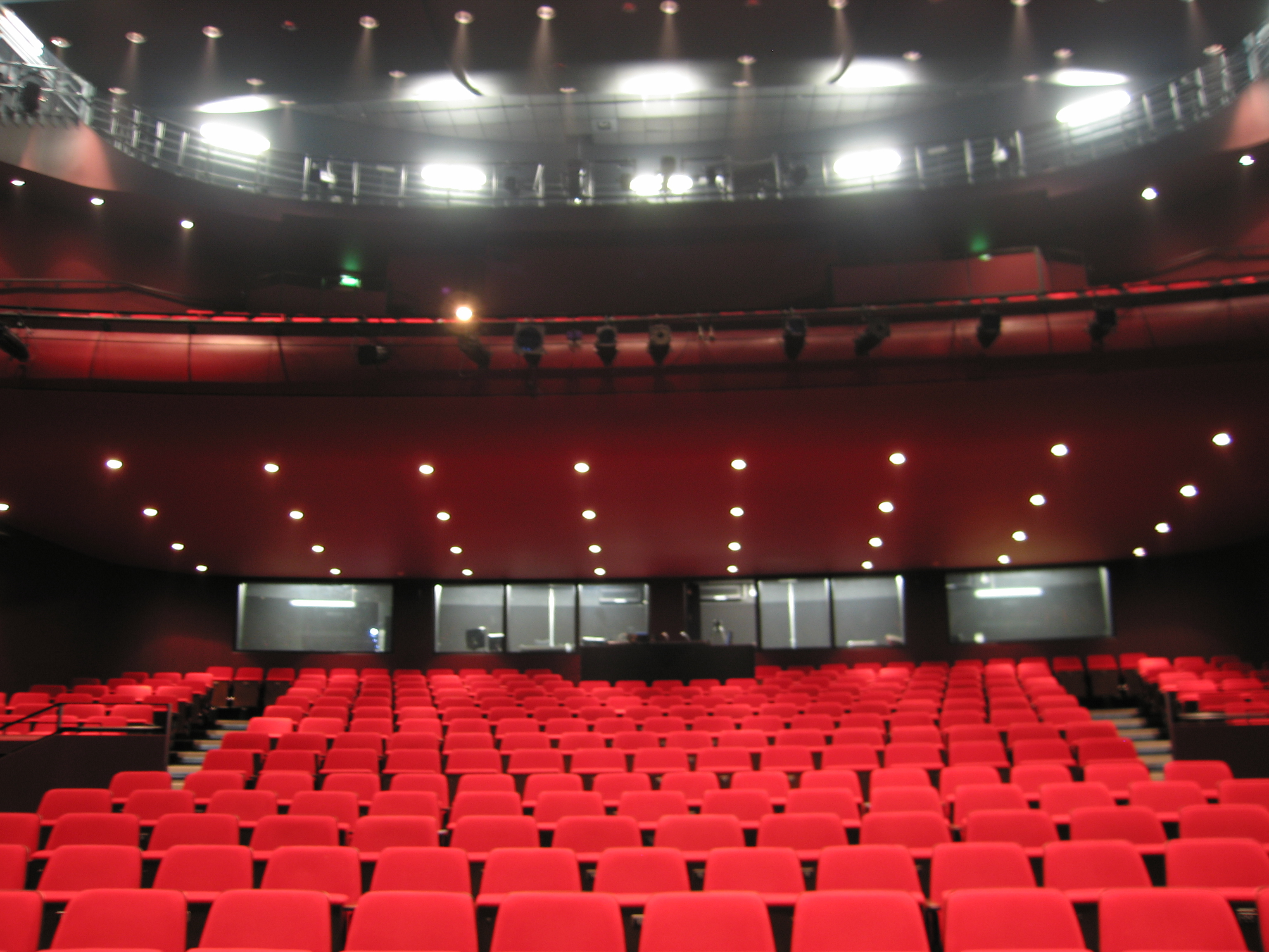 Leicester Performing Arts Centre A. Edmonds & Co. Ltd.