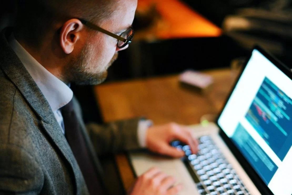 Anak Suka Bermain Komputer? 5 Peluang Pekerjaan ini Bisa