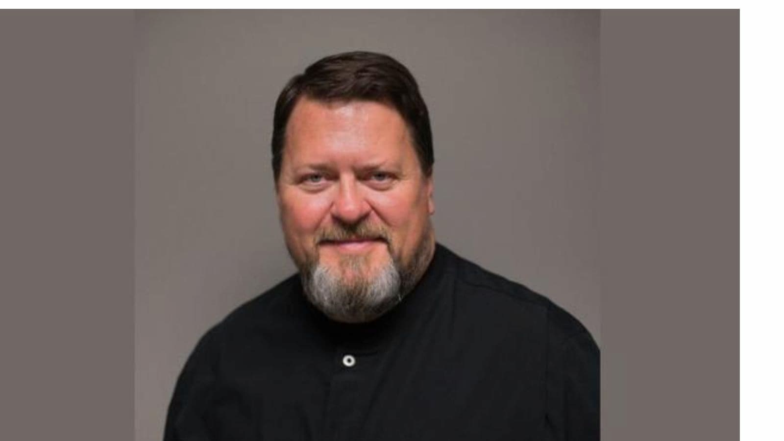 Dr Cade Hunzeker Obituary A Life of Helping Children Smile(05)