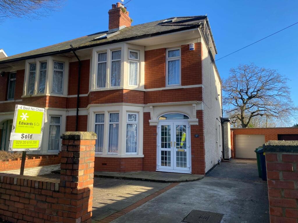 Estate Agent in Whitchurch