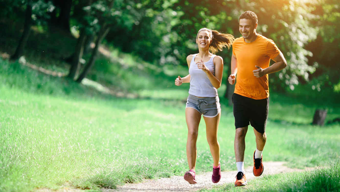Practicar deporte en pareja, el secreto para acercarse más EFE Blog