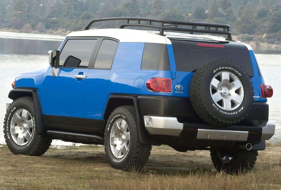Toyota FJ Cruiser Rear egmCarTech