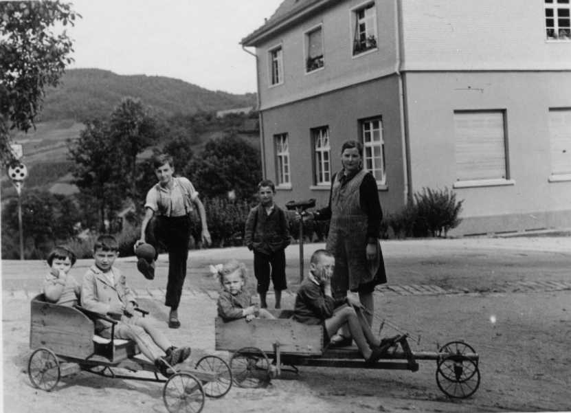 Gschichtle 48Müllabfuhr im Eichwald ???? Hubert Ganter