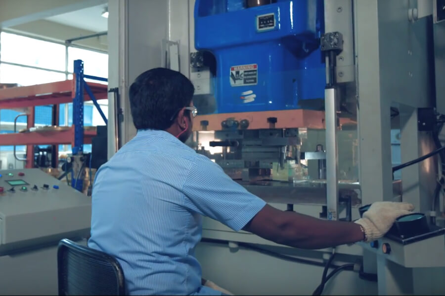 Automotive Metal Stamping Process Impacting Your Bottomline