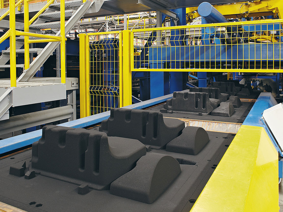 Preparation under vacuum Mischtechnik Mischer Intensivmischer