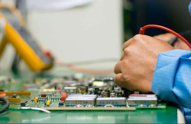 Advanced Diploma of Electrical and Instrumentation for Oil and Gas