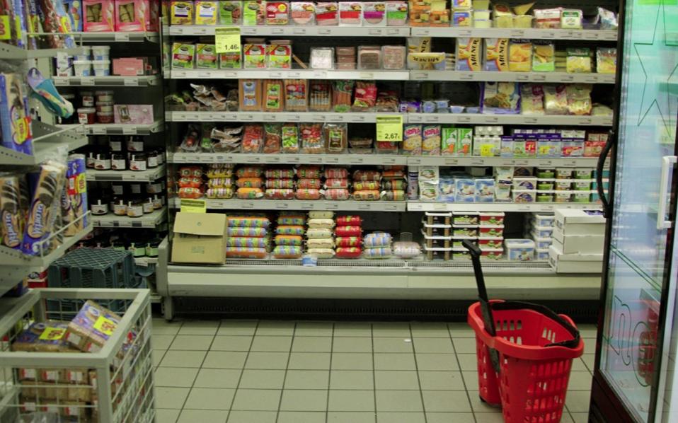 Food products withdrawn from Greek supermarkets after