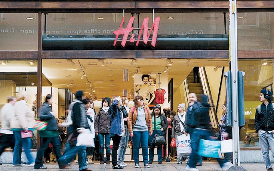 H&M to close stores, including some in Greece, due to