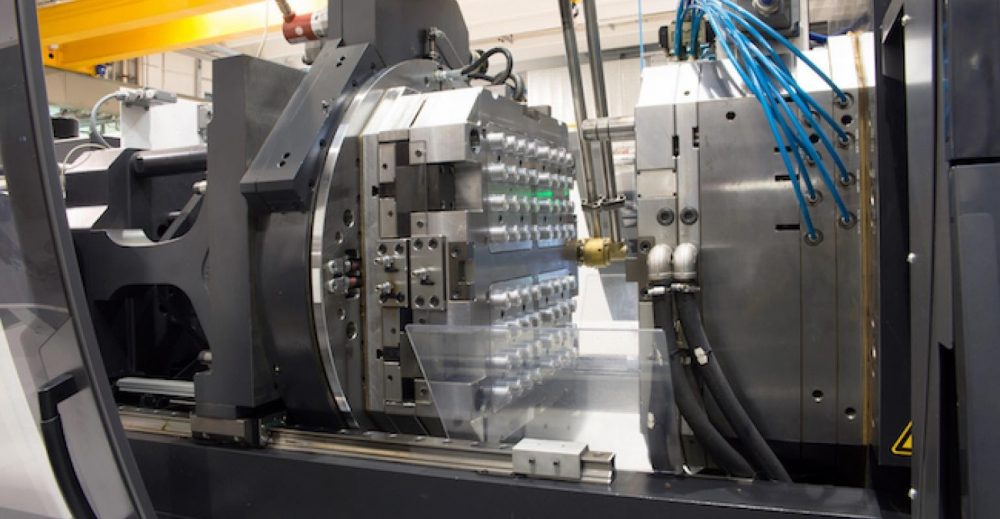 What Is The Difference Between A Mold And A Cast?