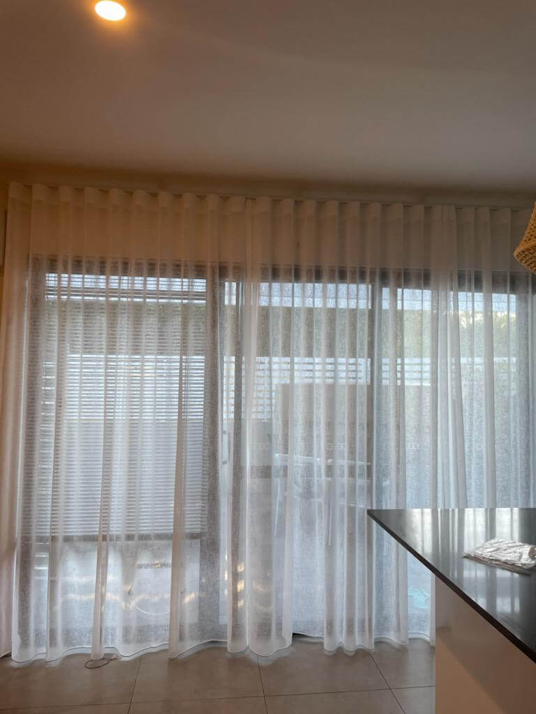 Buy Premium Sheer Curtains Online Australia in Wholesale