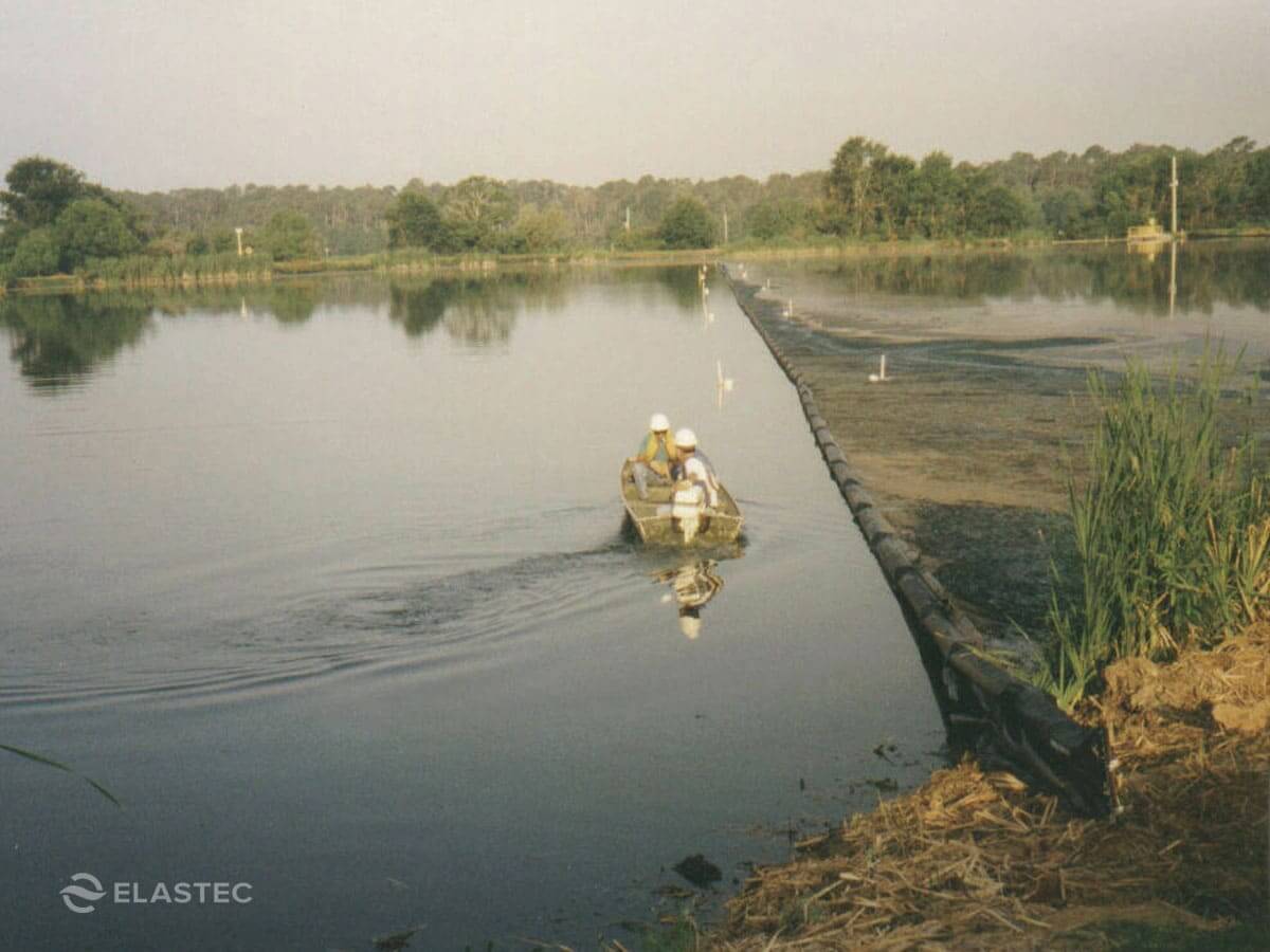 Wall Baffle Systems Water Treatment Elastec American Marine