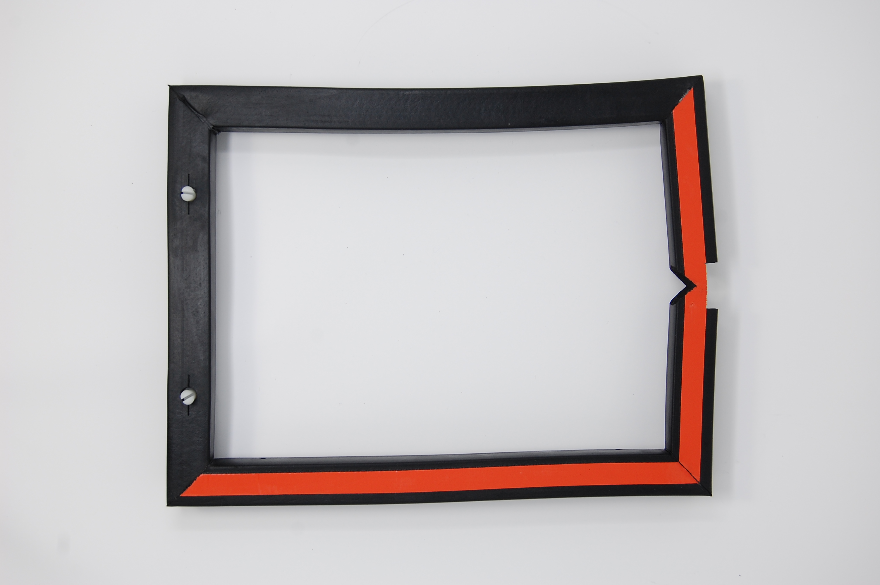 The Super Gasket Shows Bonding Methods and Features