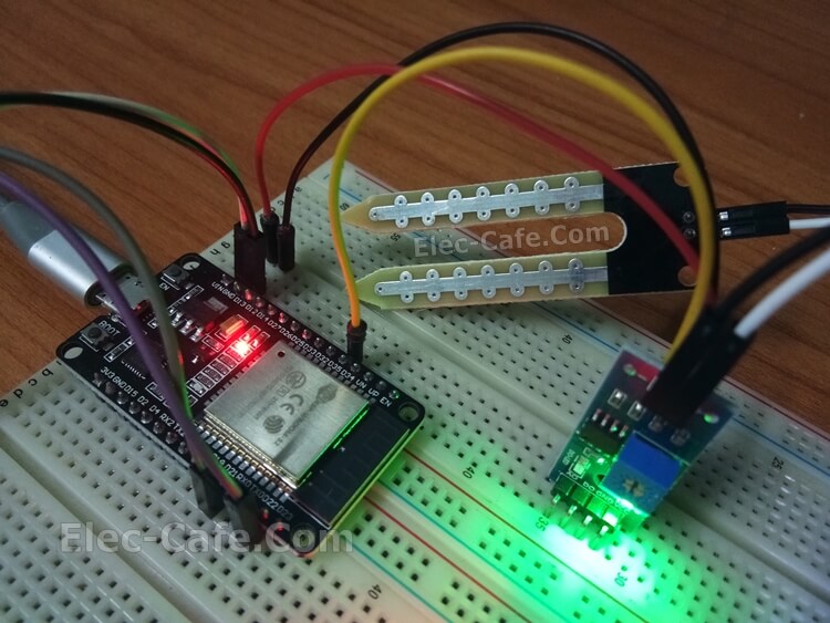 ESP32 with Soil Moisture Sensor and LCD using MicroPython
