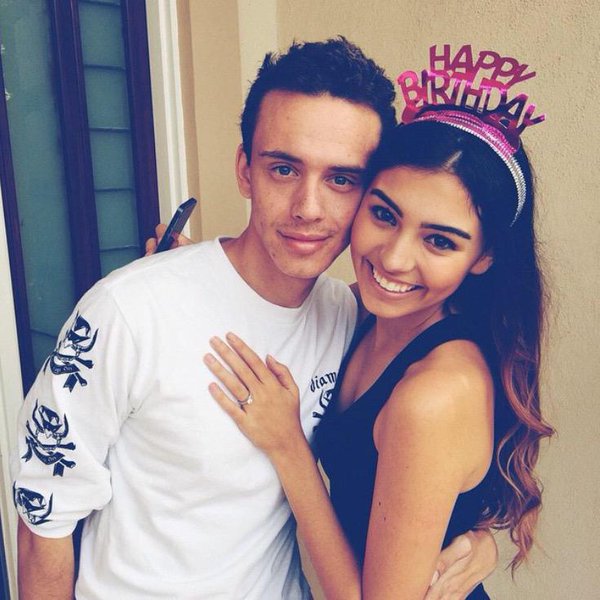 Logic & Wife Split, Divorce Is Near Electric 94.9(012)