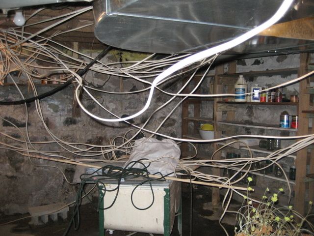 link to a very bad re-wire? - ECN Electrical Forums