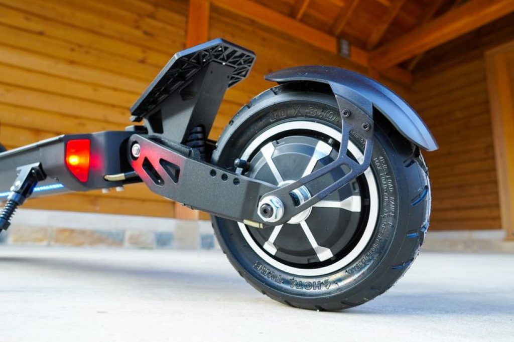 Apollo Ghost Review Best Electric Scooter Sub 1,500