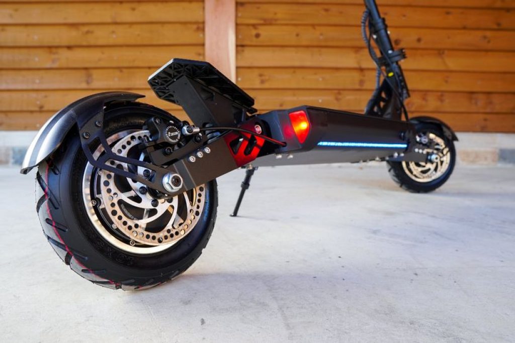 Apollo Ghost Review Best Electric Scooter Sub 1,500