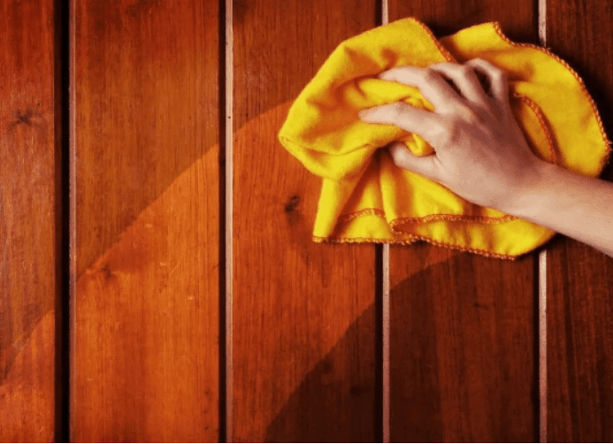 5 Surprising Things You Can Clean and Protect With Olive Oil