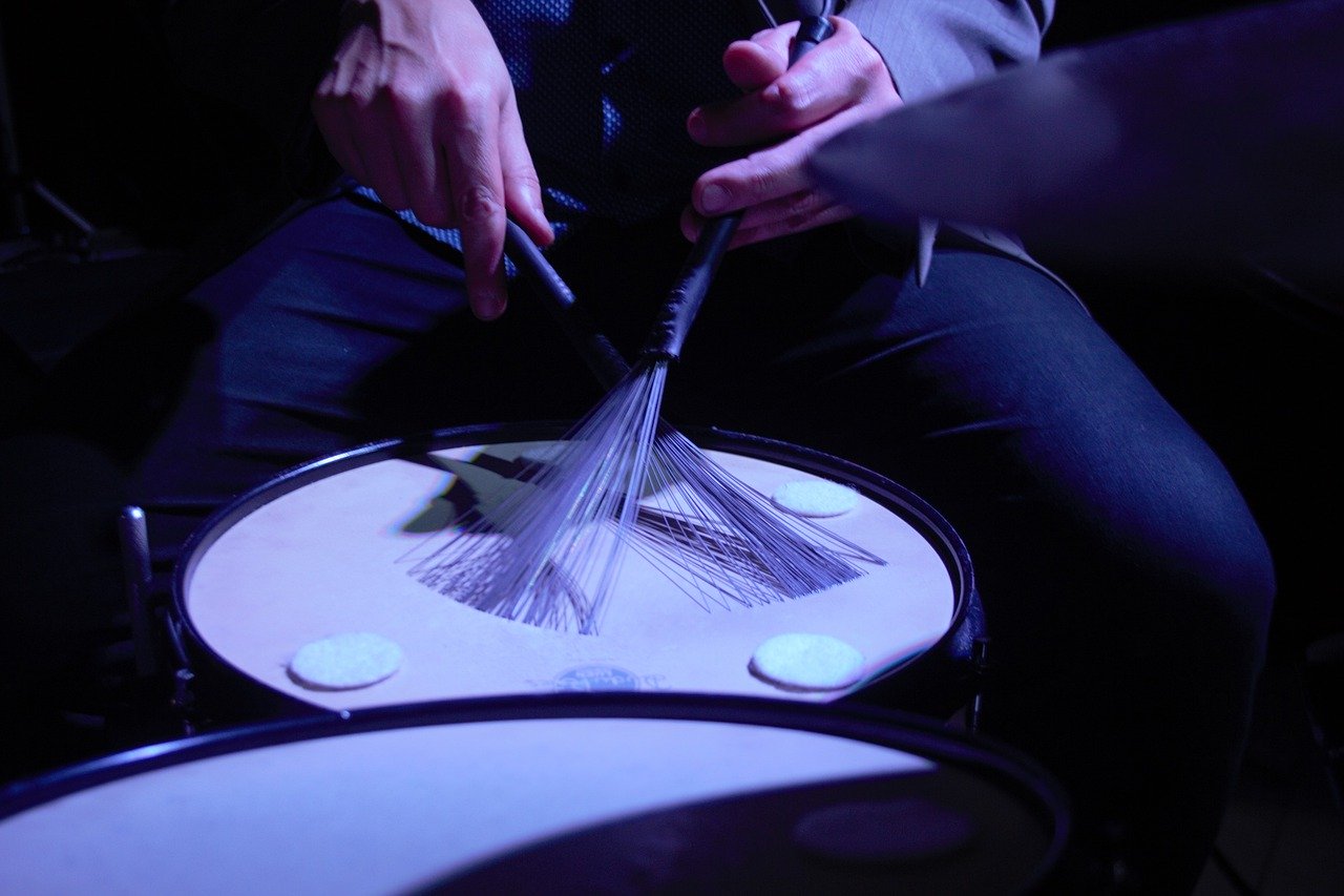 The 7 Best Drum Brushes of 2024 (Metal, Nylon, Retractable)