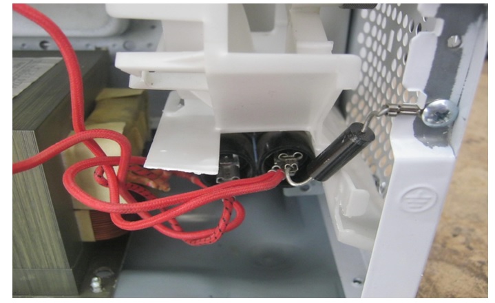 Dead Fuse, High Voltage Diode and Capacitor Found In Microwave Oven
