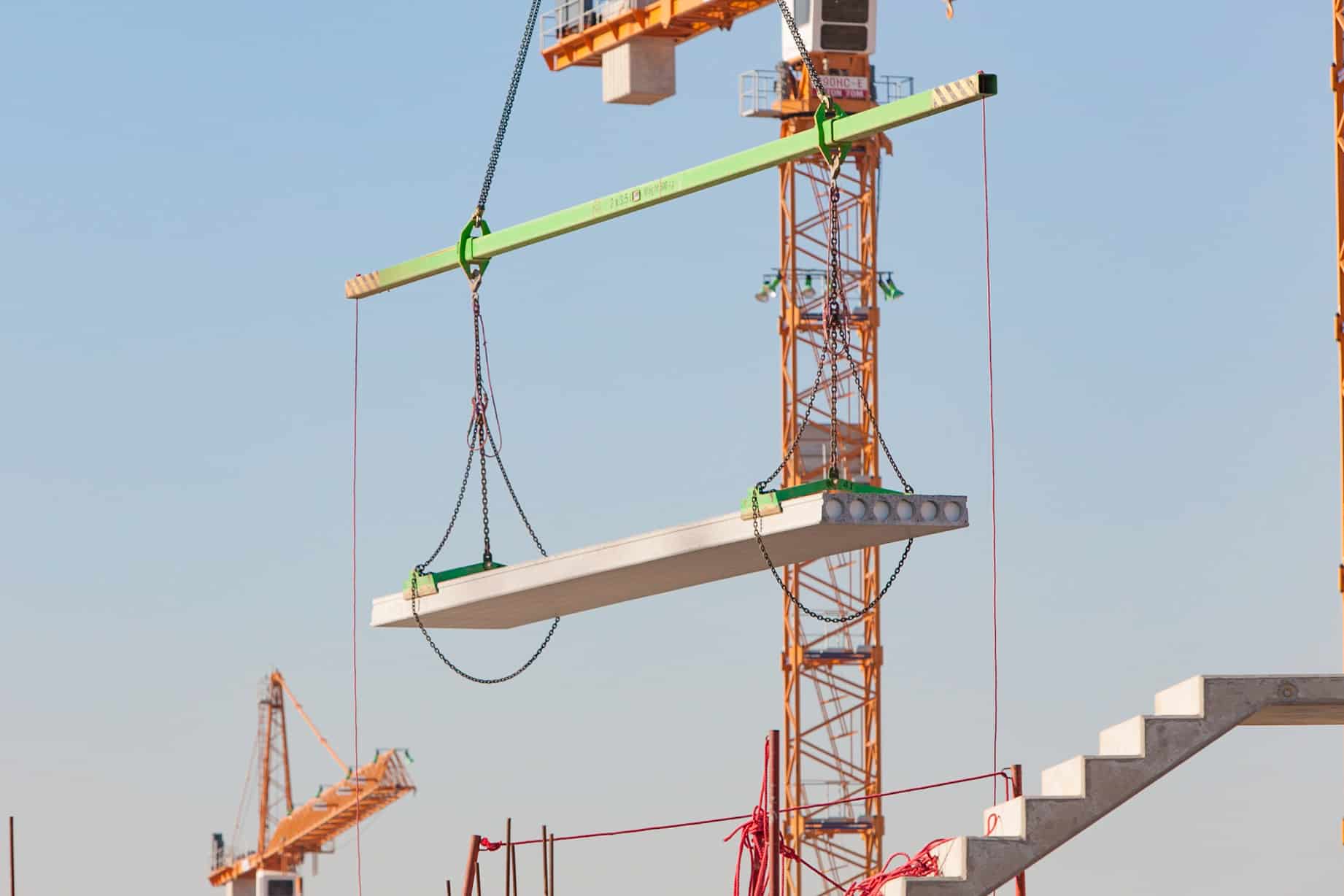 Site lifting beam P7 Elematic precast technology