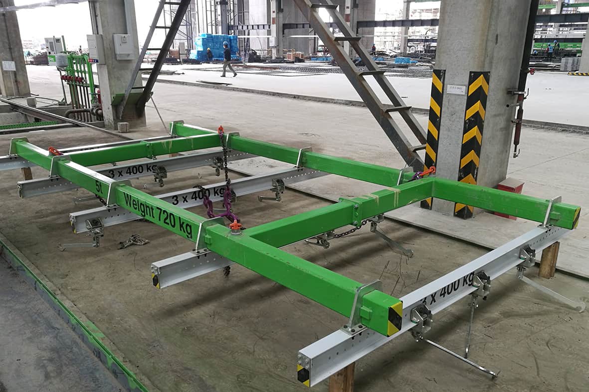 Lifting frame P7 Elematic precast technology