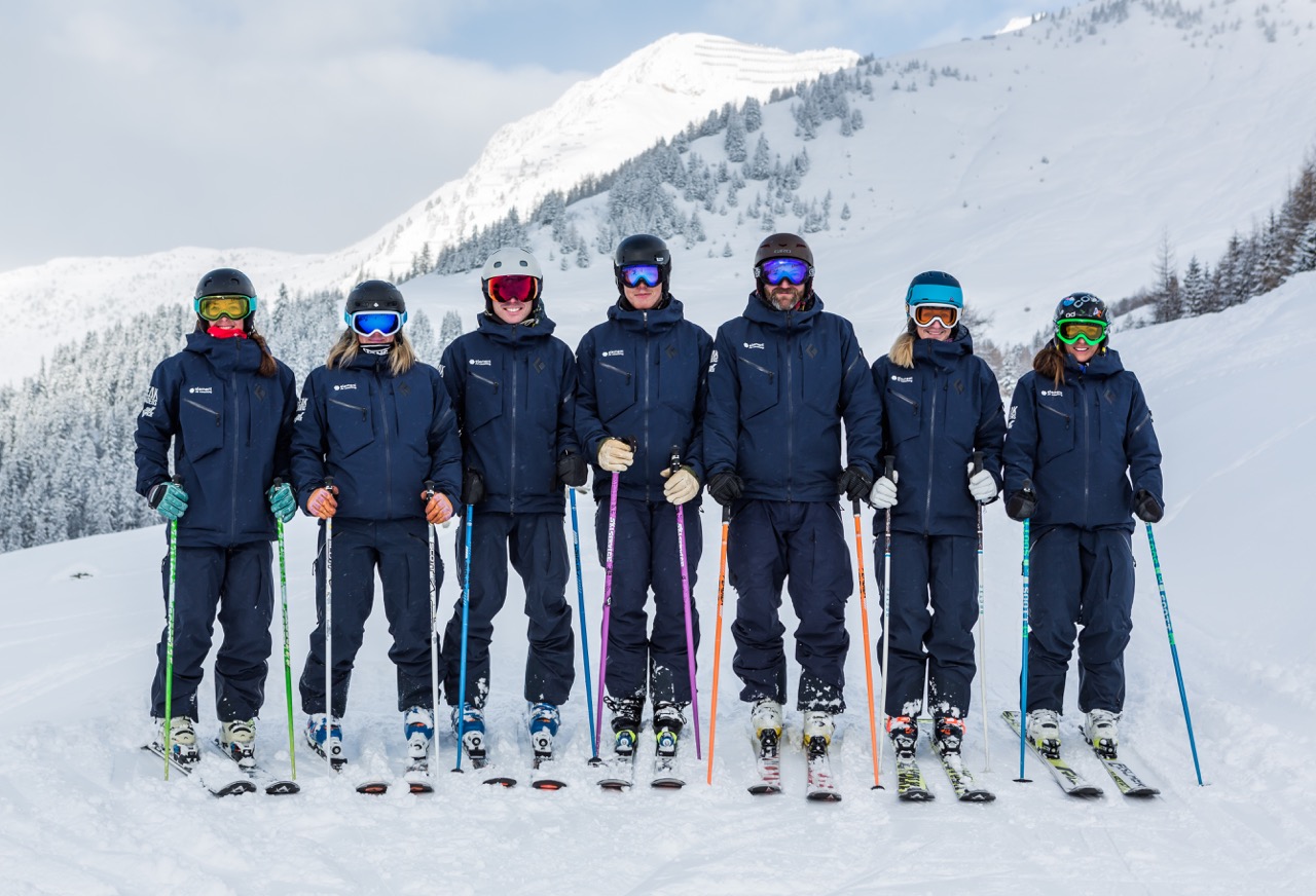 03 Ski school training day The team Element Ski School Verbier