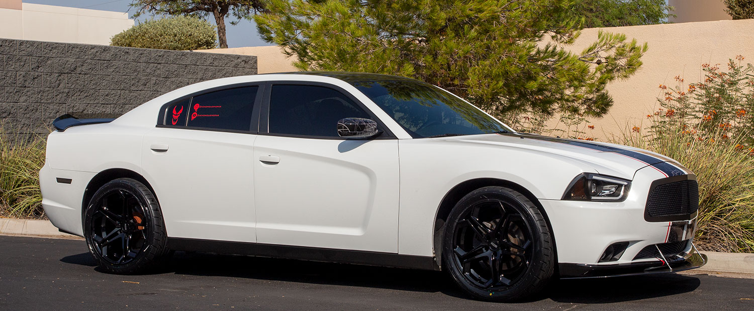 Introducir 68+ imagen charger scat pack wheels Abzlocal.mx