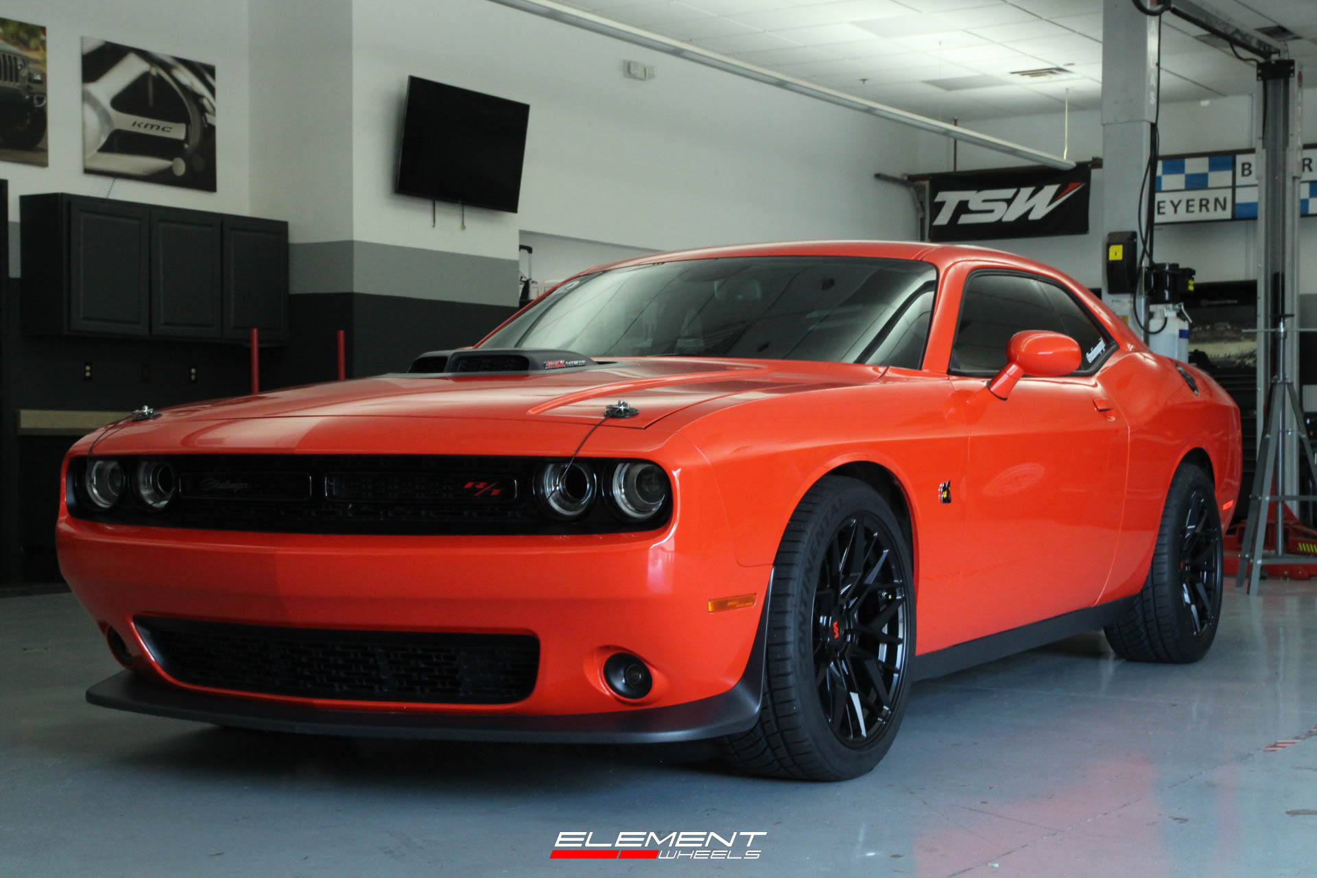 Dodge Challenger Wheels Custom Rim and Tire Packages