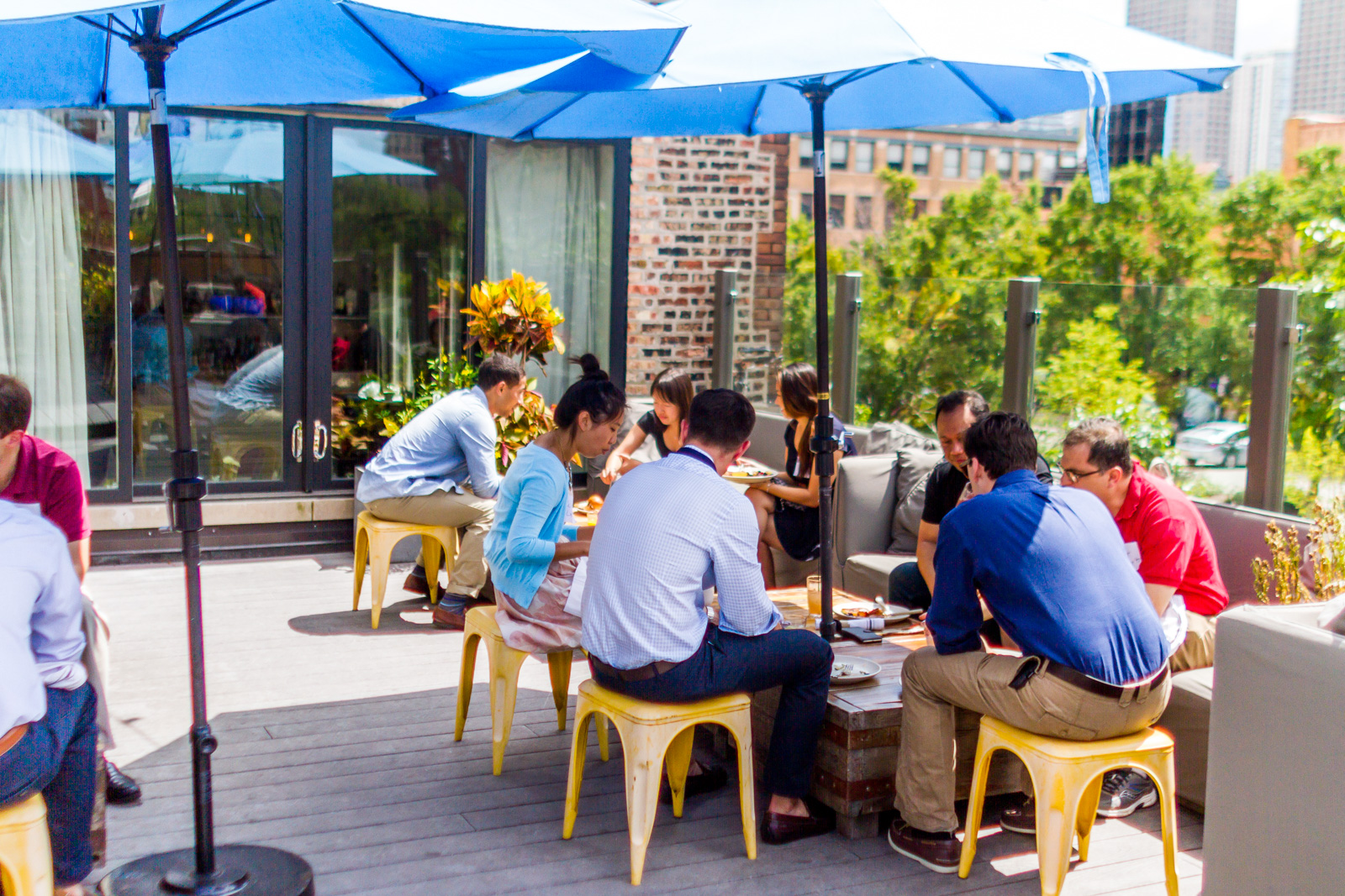 4 Tips for Hosting a Rooftop Brunch Elevated Occasions