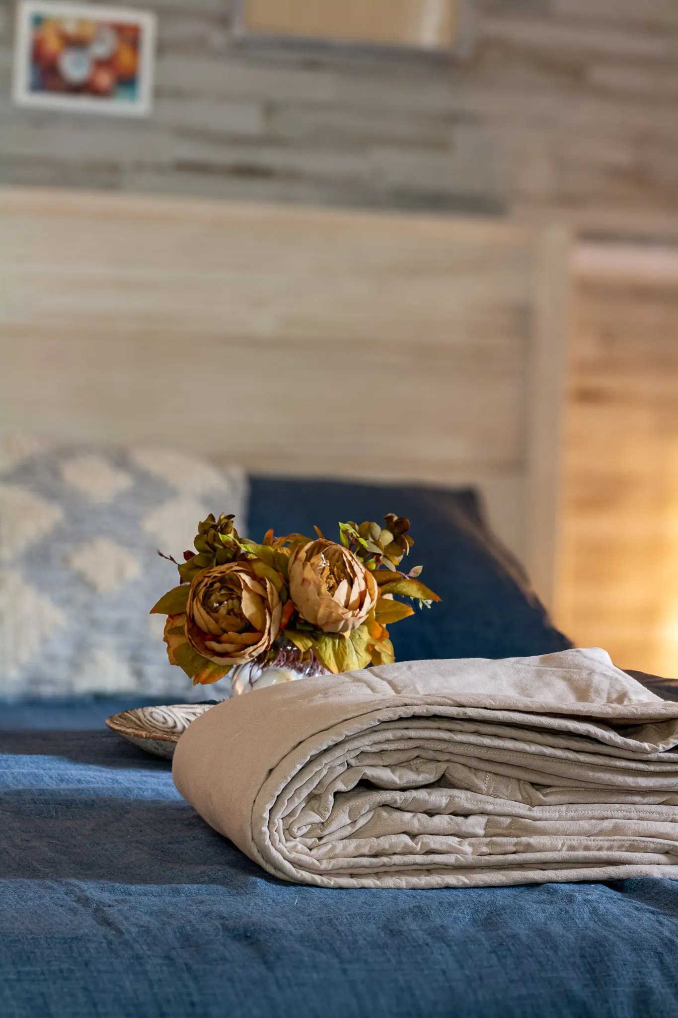 What Is Throw Blankets? An Insight Into Cozy Comfort Elfin View