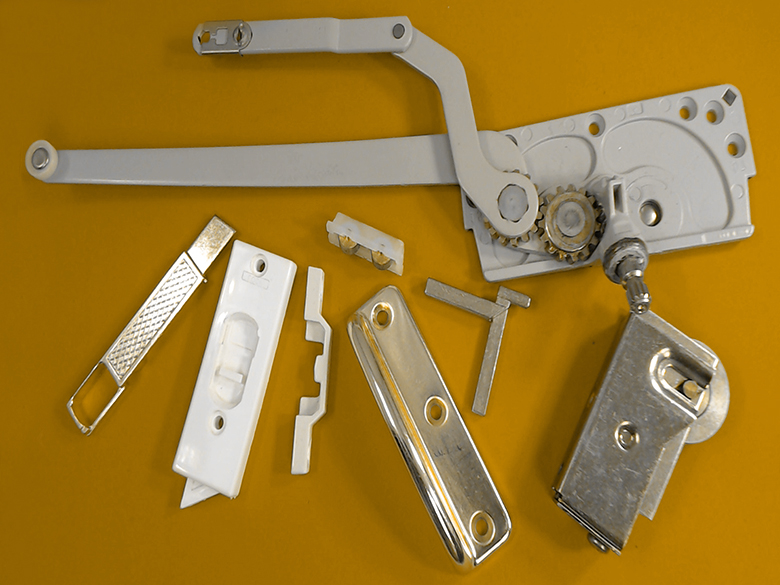 Elgin Window Repair Window Replacement, Foggy Glass & Screens