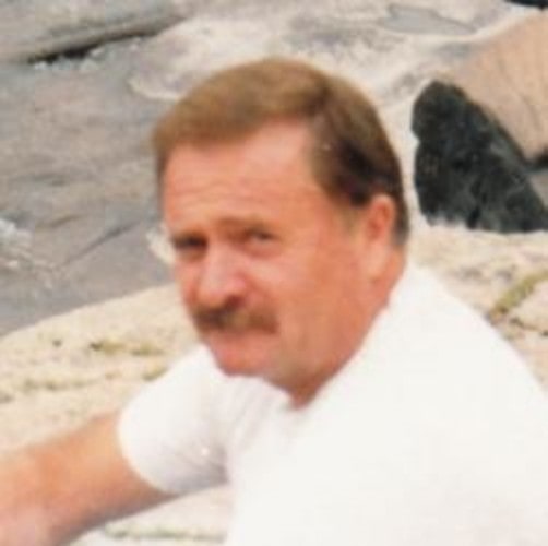Robert Gardiner Obituaries Elhatton's Funeral Home Ltd.