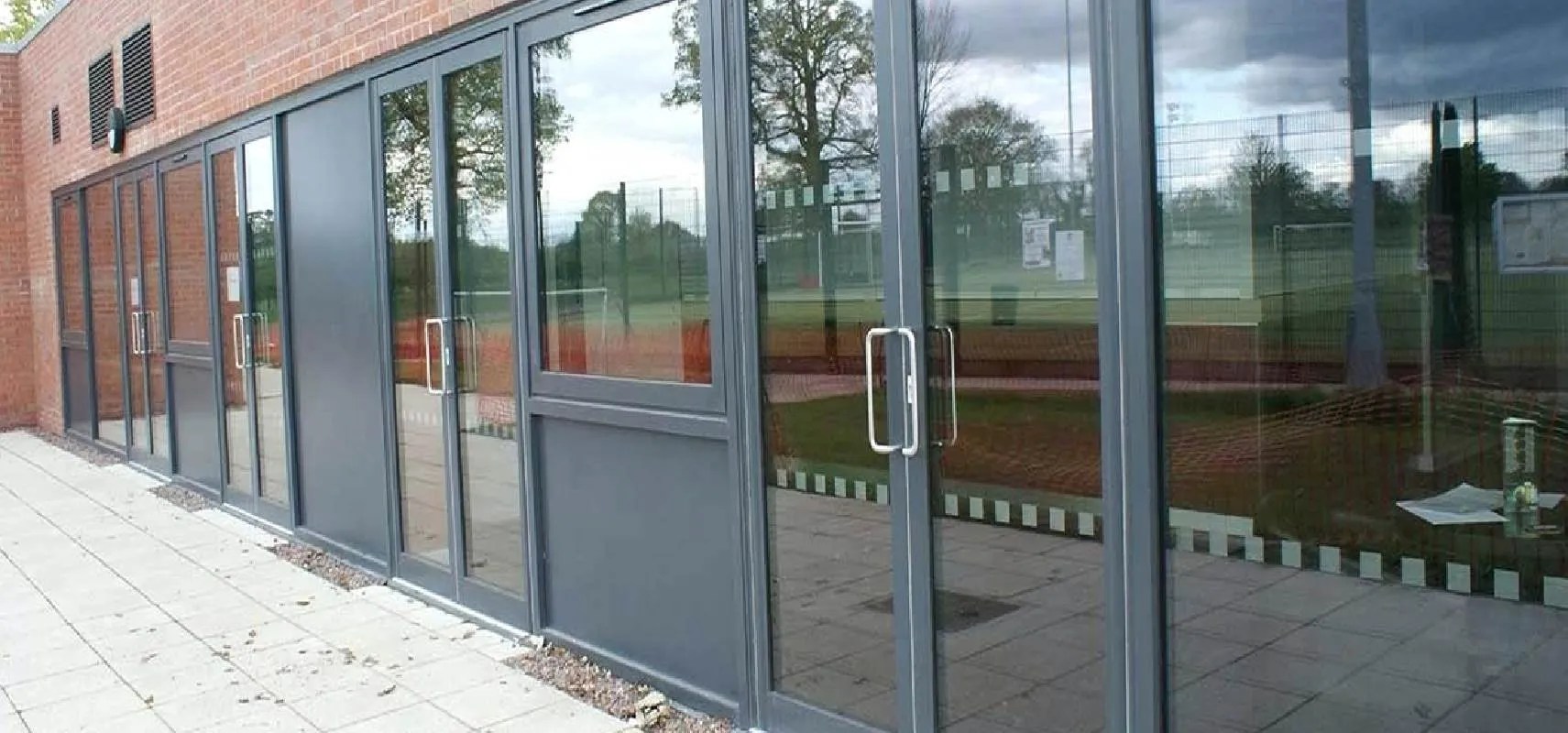 Aluminium Shop Front Doors Quality Material Elitech