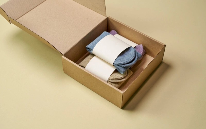 8 Best Clothing Packaging Ideas to Stand Out ECB